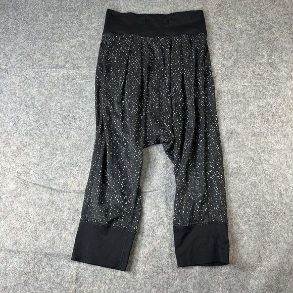 Lululemon Drop It Crop Pants Womens 6 Black Harem Capri Stretch Splatter Print - Picture 1 of 9